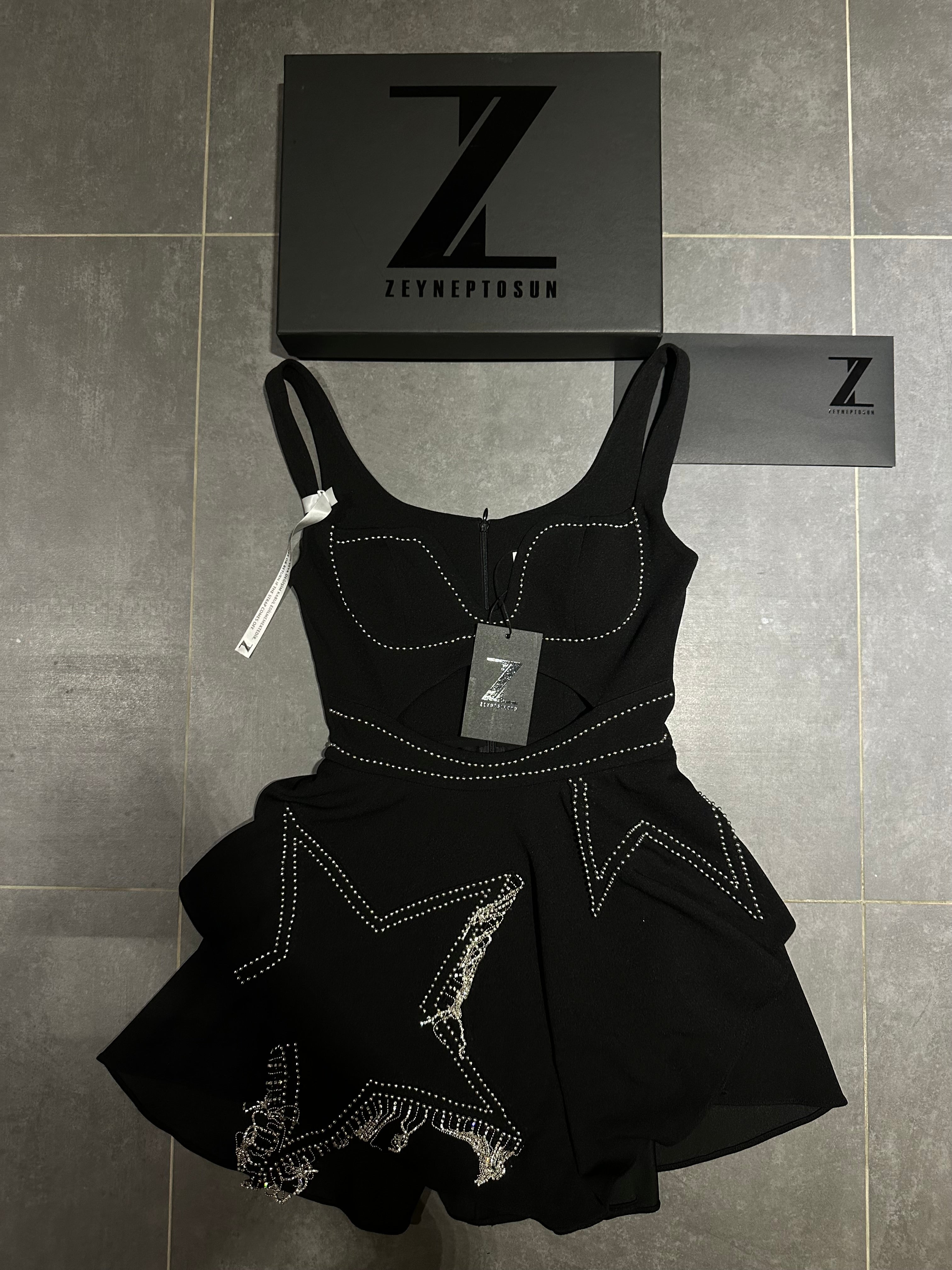 Zeynep Tosun Comed Dress Yıldızlı Elbise