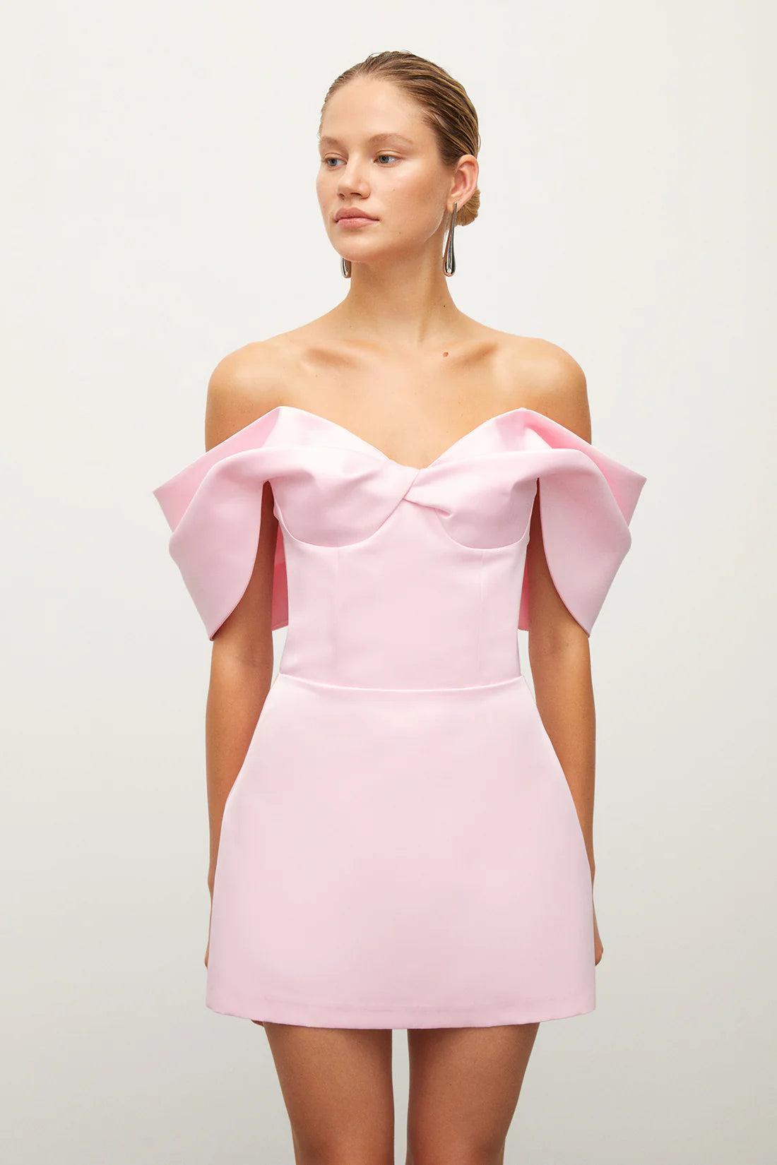 Urban Muse pembe mini elbise