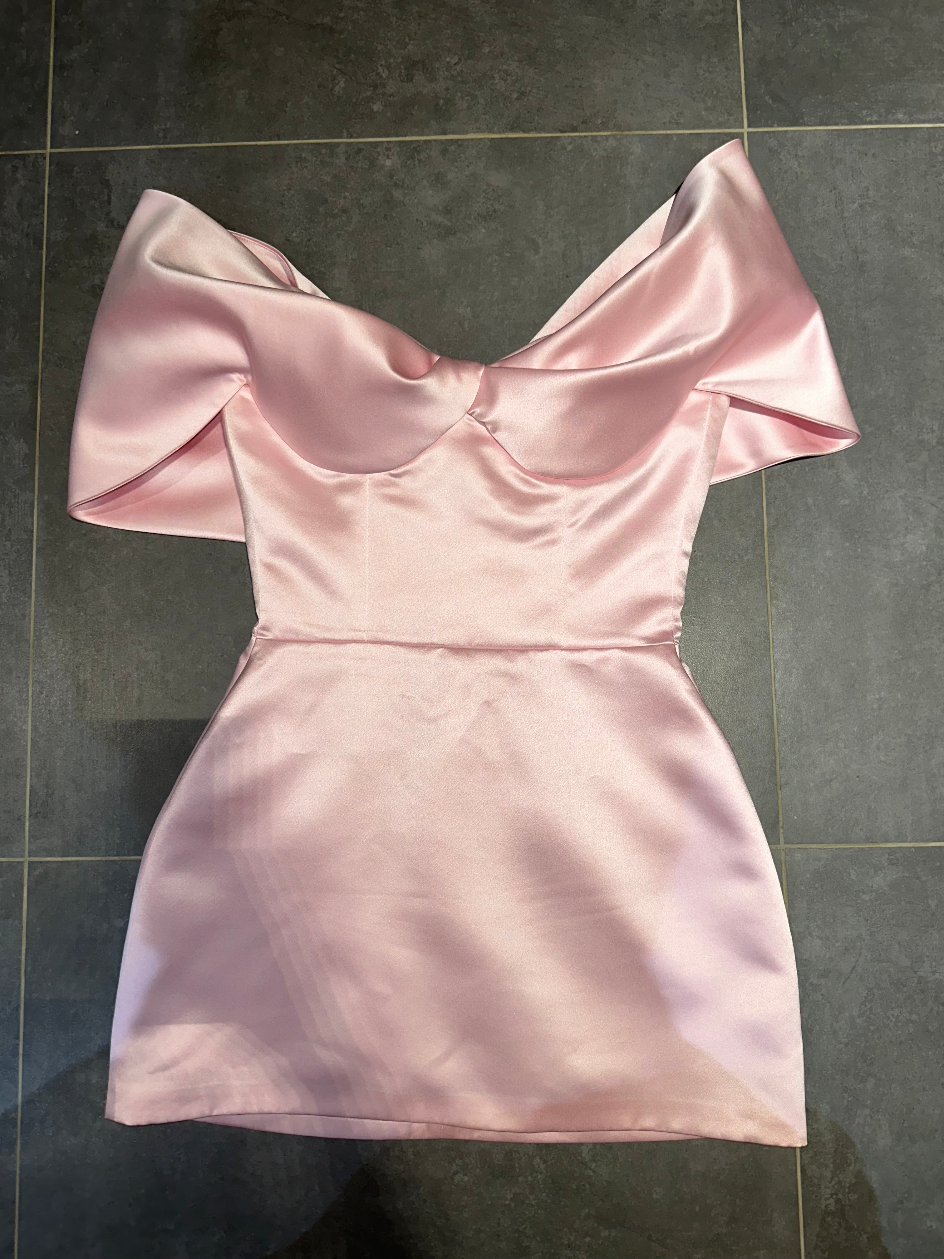 Urban Muse pembe mini elbise