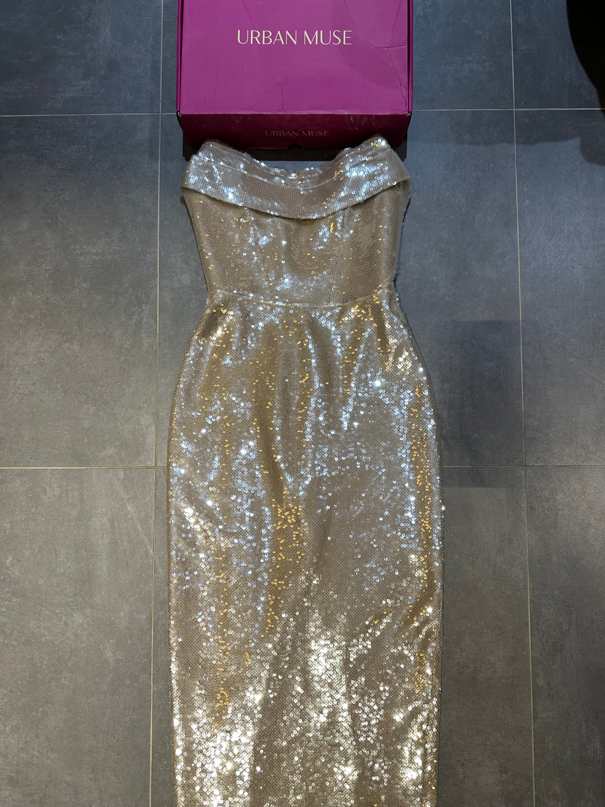 Urban Muse Aestus Maxi Elbise