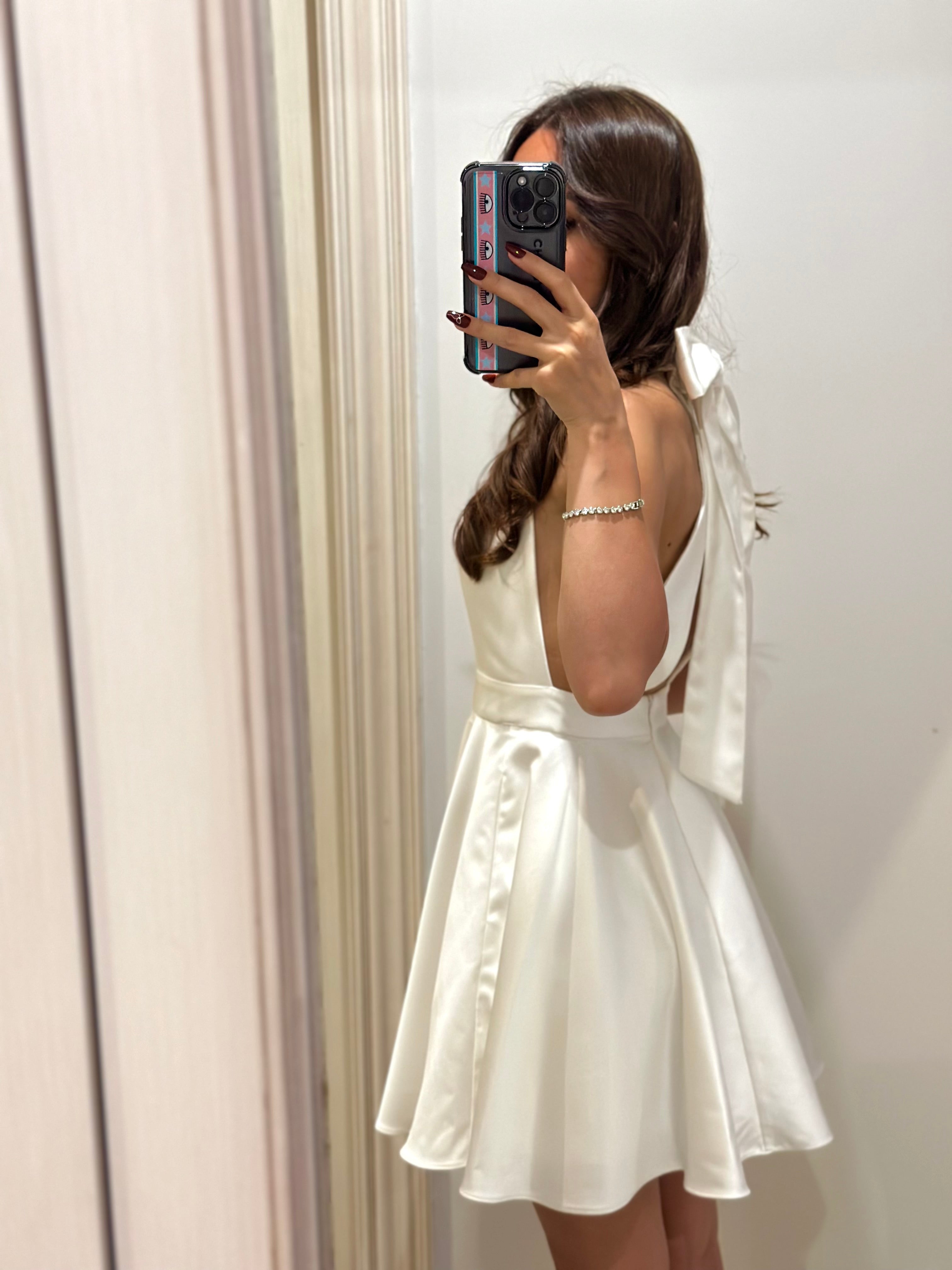 New Arrivals beyaz Saten elbise
