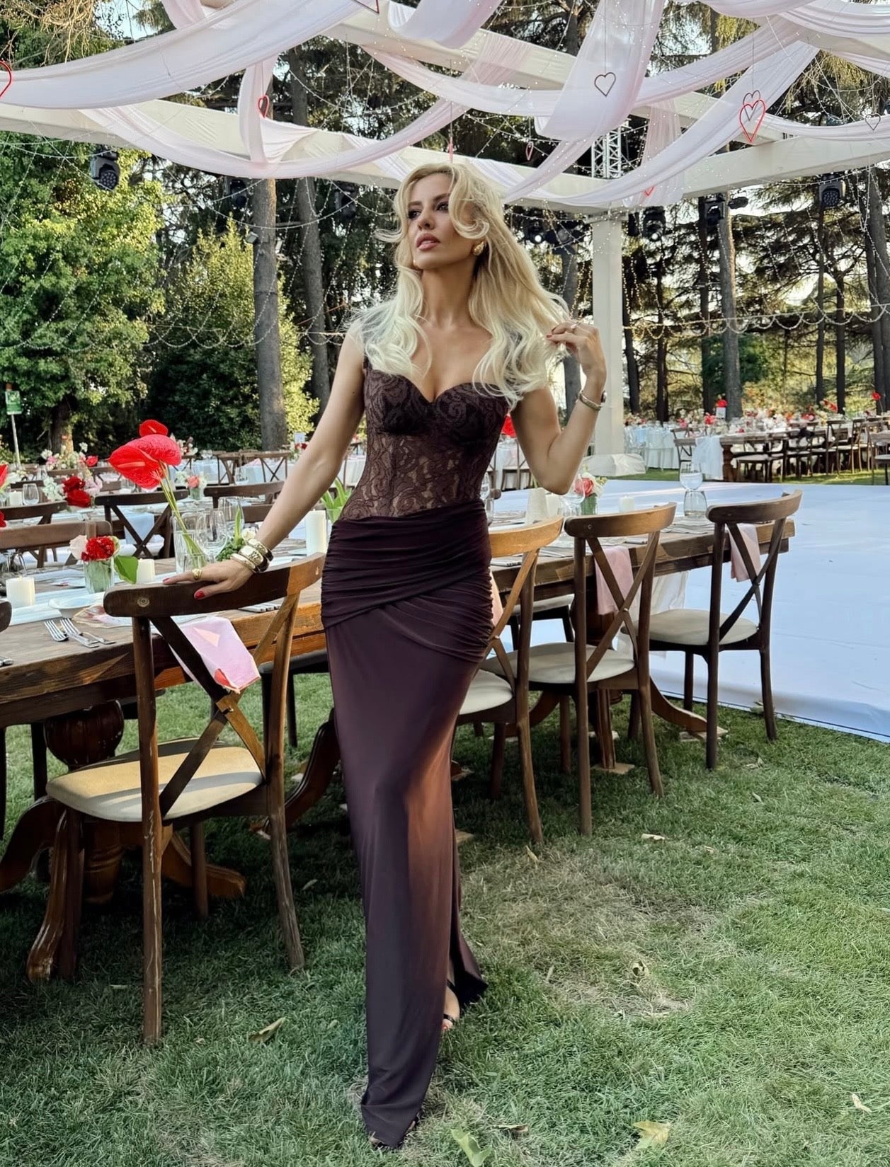 Glambils OPSIDIAN Kahve elbise